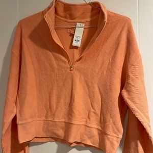Francesca’s brand TXS NWT’s 1/4 zip cropped ribbed sweater in peach
